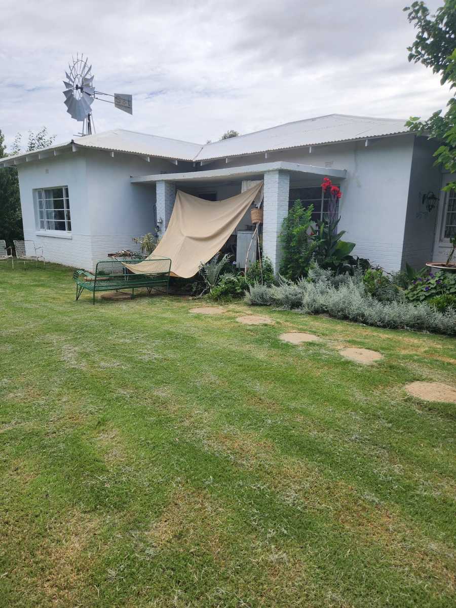 4 Bedroom Property for Sale in Hennenman Free State